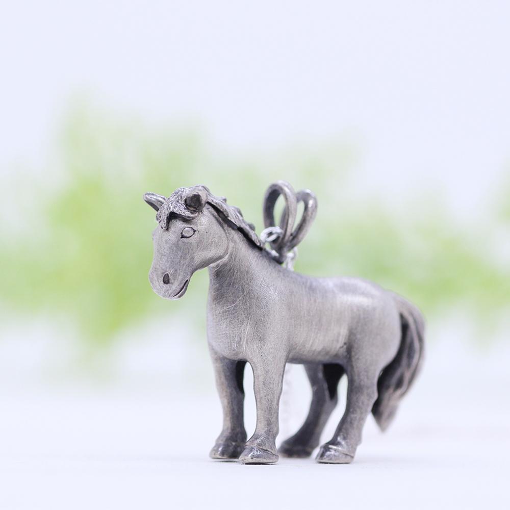 馬のシルバーペンダント