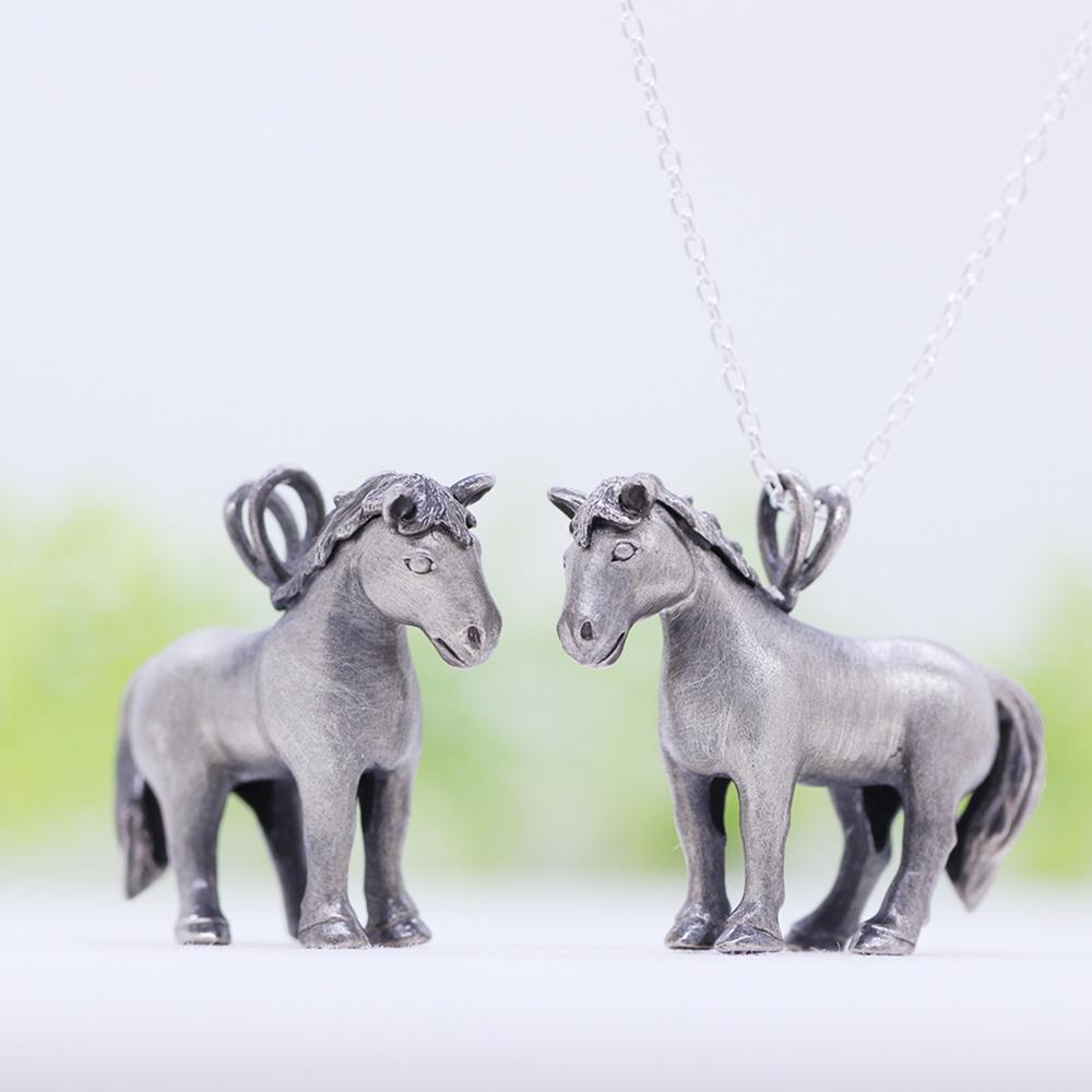 馬のシルバーペンダント | 3枚目